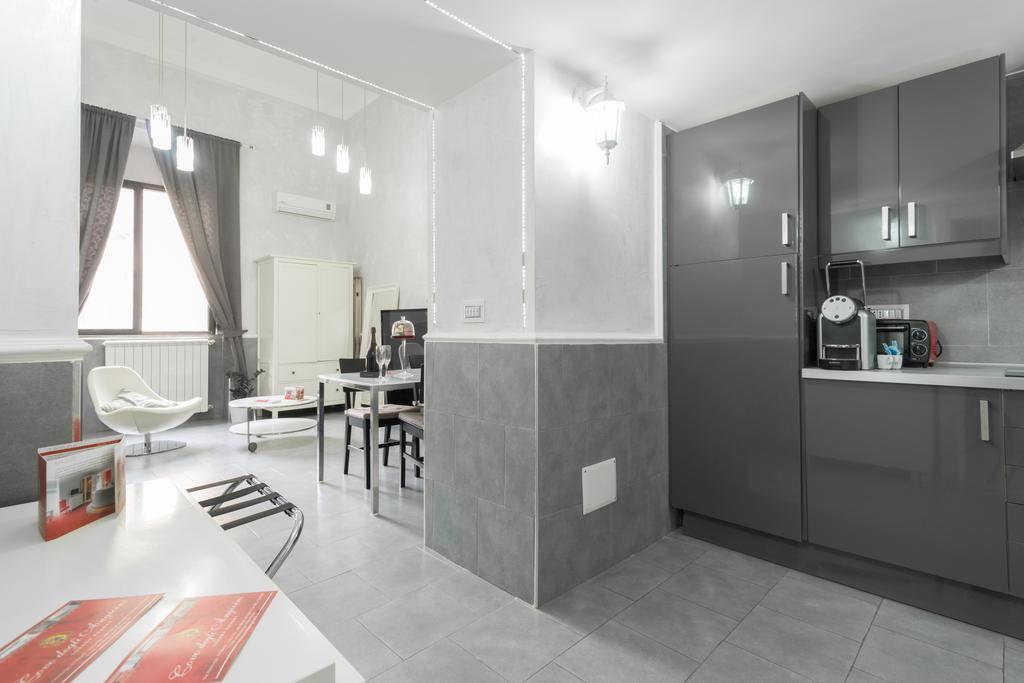 Suite Apartments Angioini Napoli Eksteriør billede