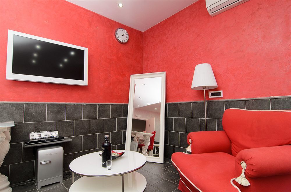 Suite Apartments Angioini Napoli Eksteriør billede