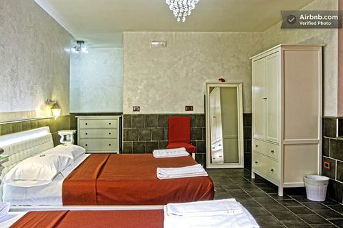 Suite Apartments Angioini Napoli Eksteriør billede