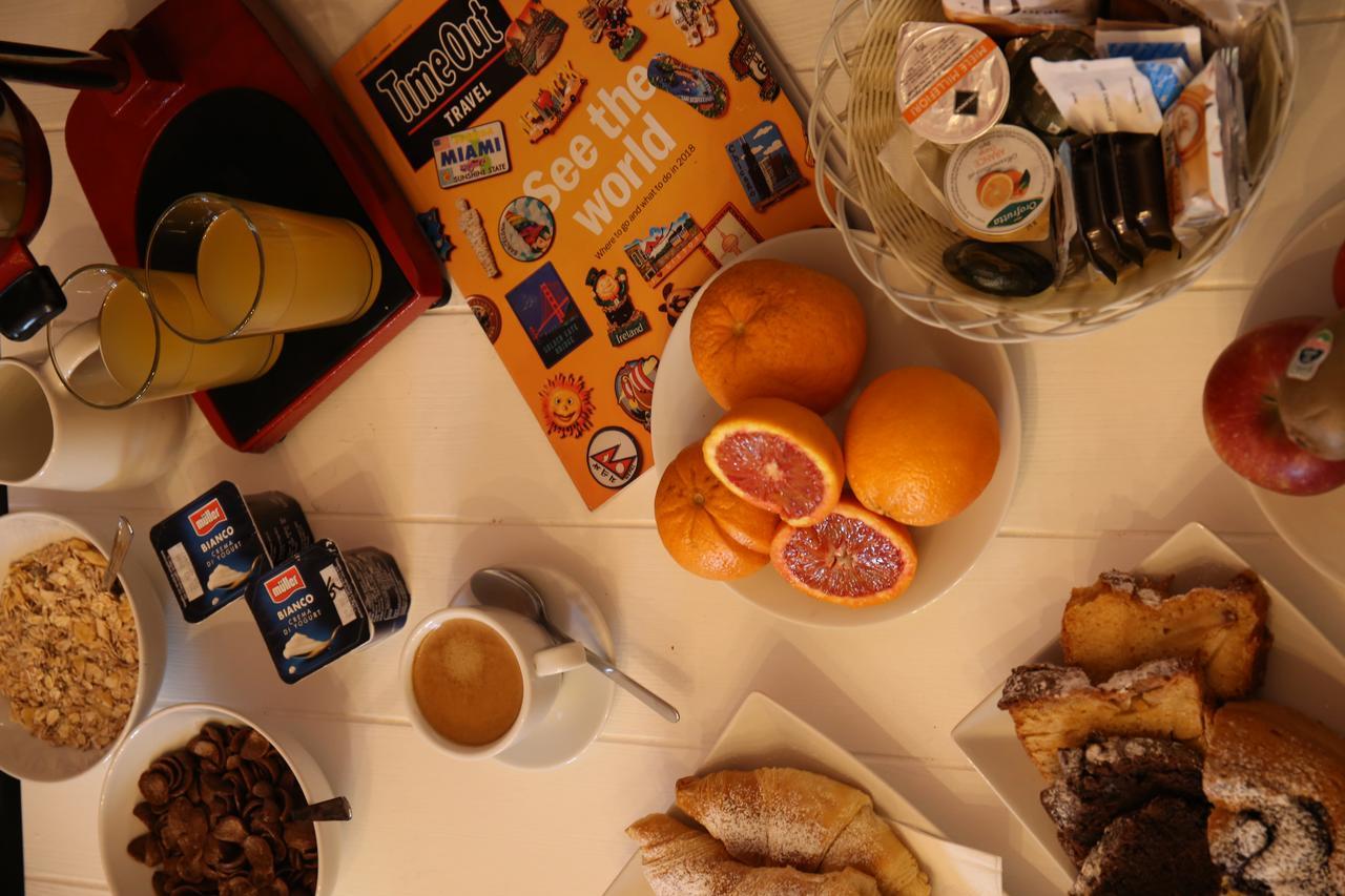 Suite Apartments Angioini Napoli Eksteriør billede