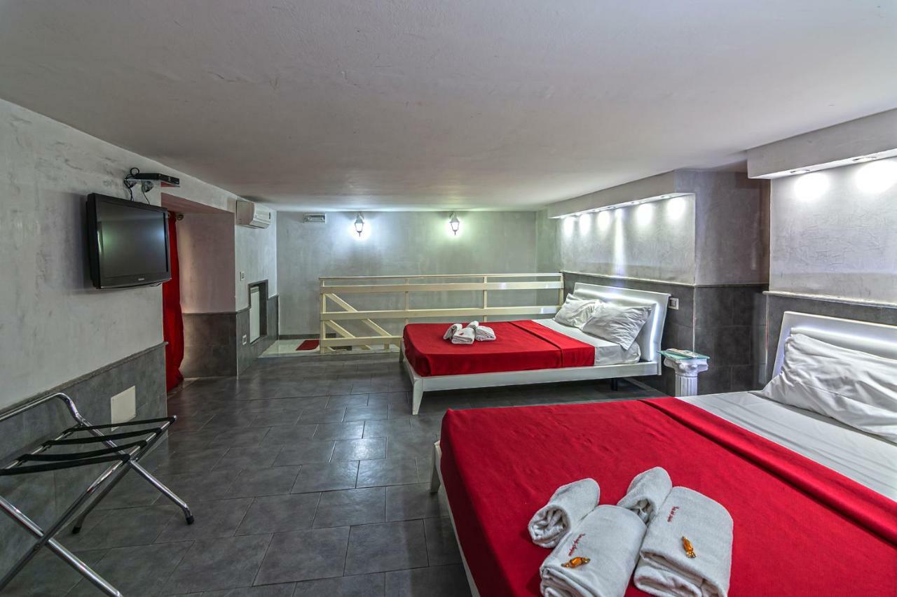 Suite Apartments Angioini Napoli Eksteriør billede