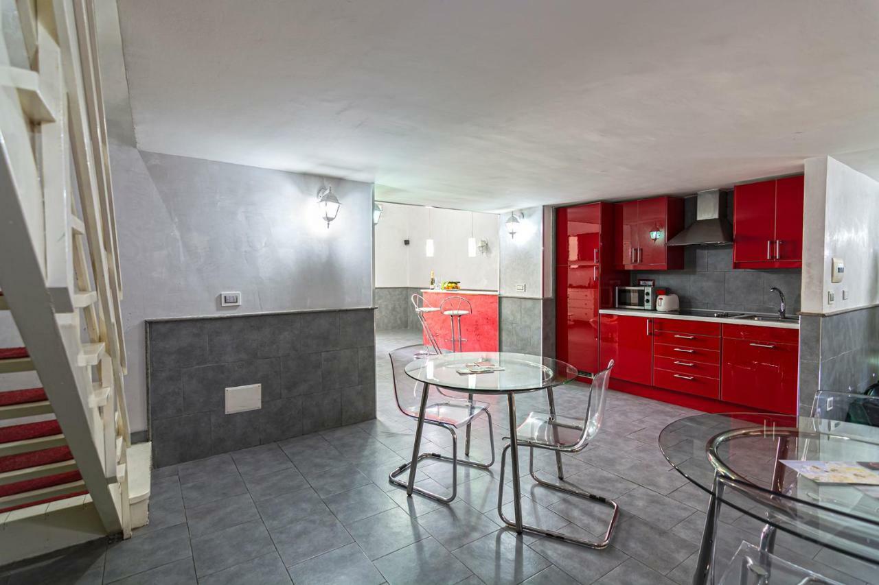Suite Apartments Angioini Napoli Eksteriør billede